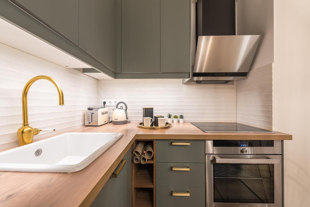 Chic And Comfort Home In Central 아테네 외부 사진